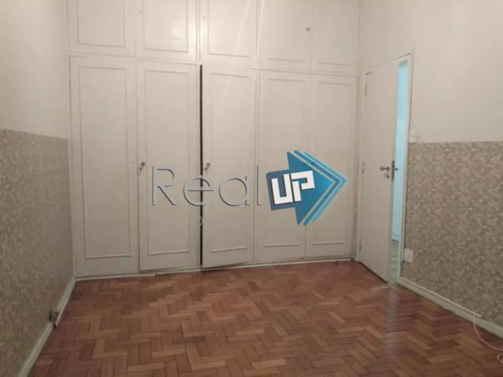 Apartamento à venda com 3 quartos, 161m² - Foto 12