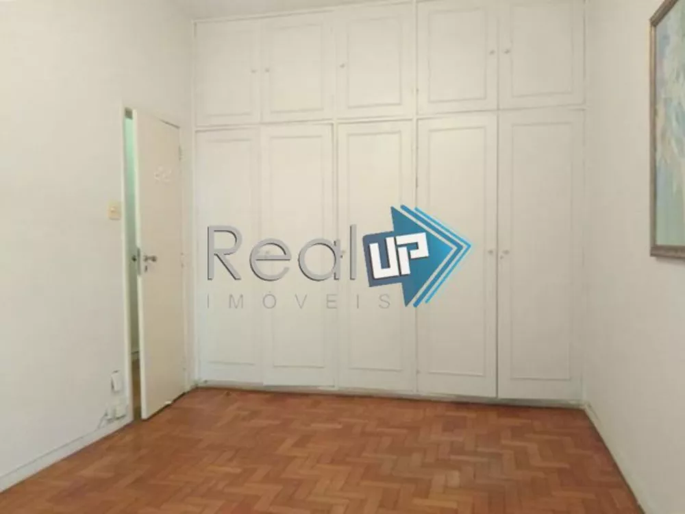 Apartamento à venda com 3 quartos, 161m² - Foto 11