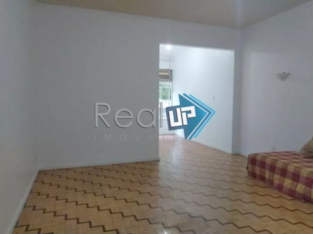 Apartamento à venda com 3 quartos, 161m² - Foto 9