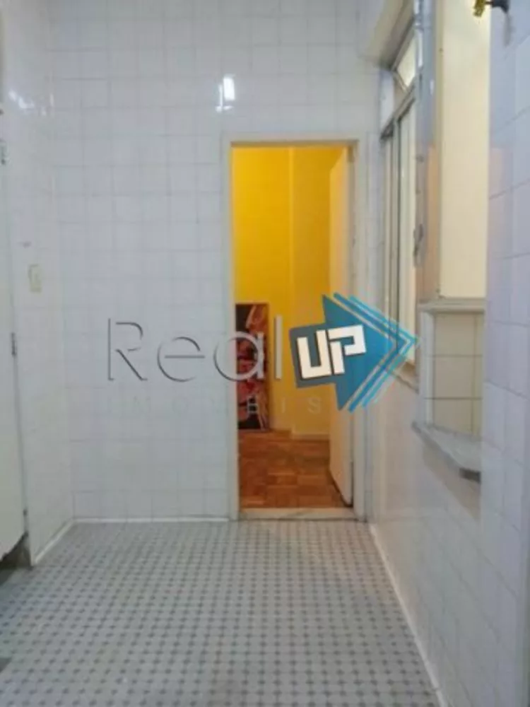 Apartamento à venda com 3 quartos, 161m² - Foto 14