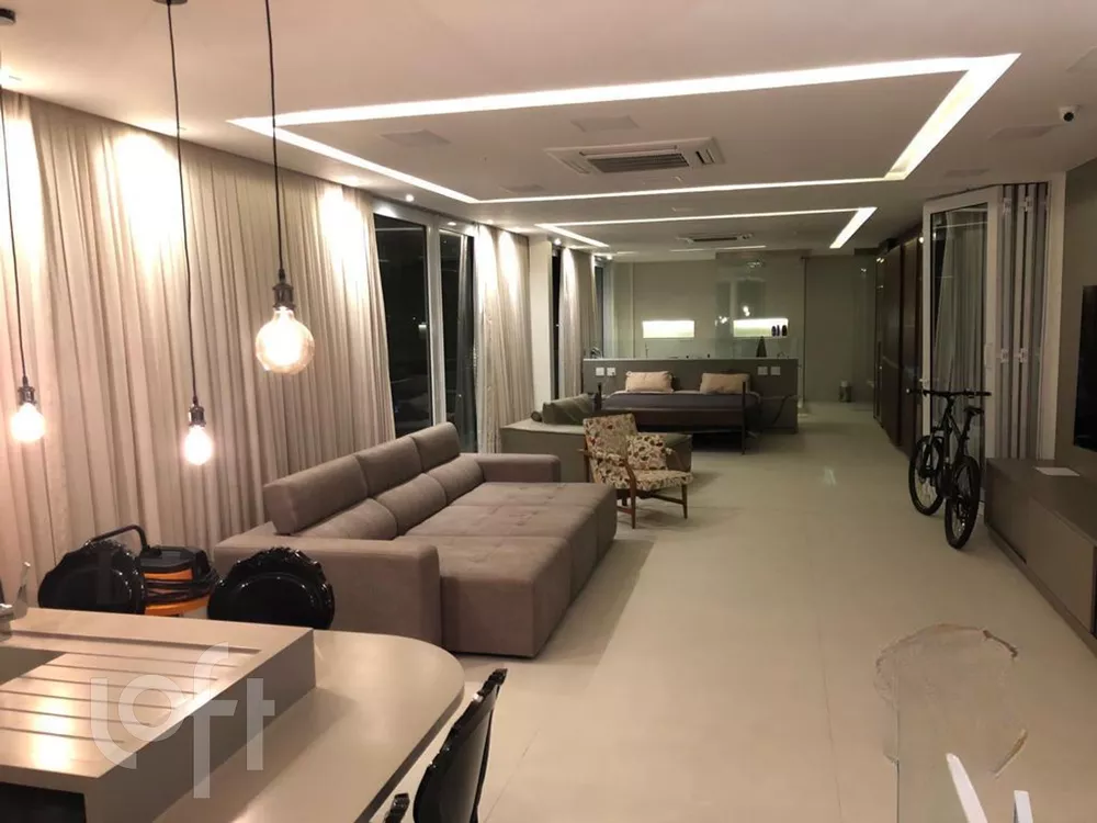 Apartamento à venda com 4 quartos, 465m² - Foto 2