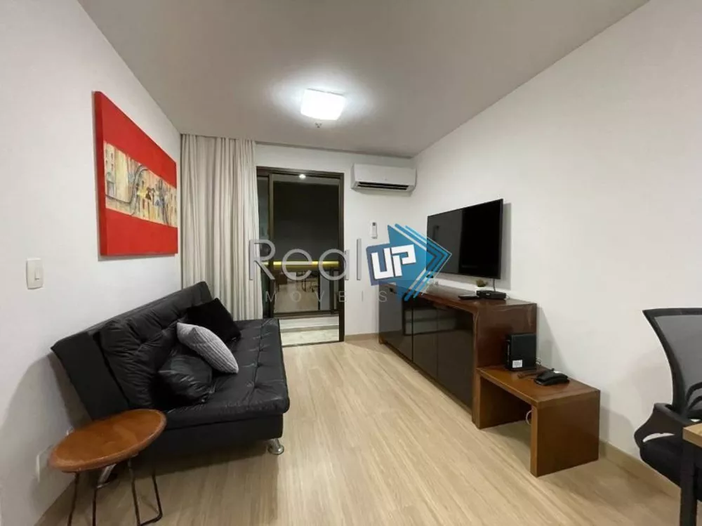 Apartamento à venda com 1 quarto, 40m² - Foto 1