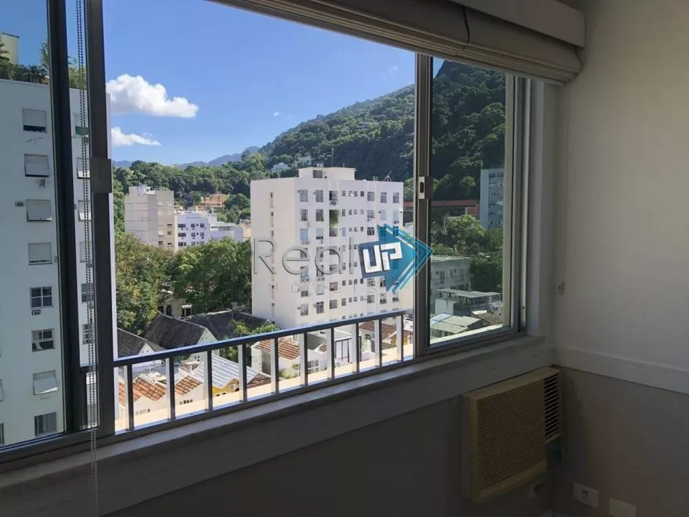 Apartamento à venda com 2 quartos, 80m² - Foto 3