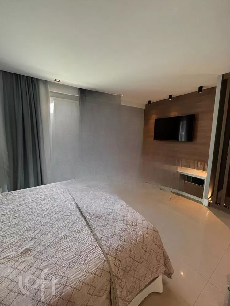 Casa à venda com 4 quartos, 600m² - Foto 12