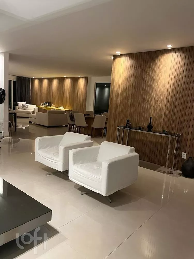 Casa à venda com 4 quartos, 600m² - Foto 7