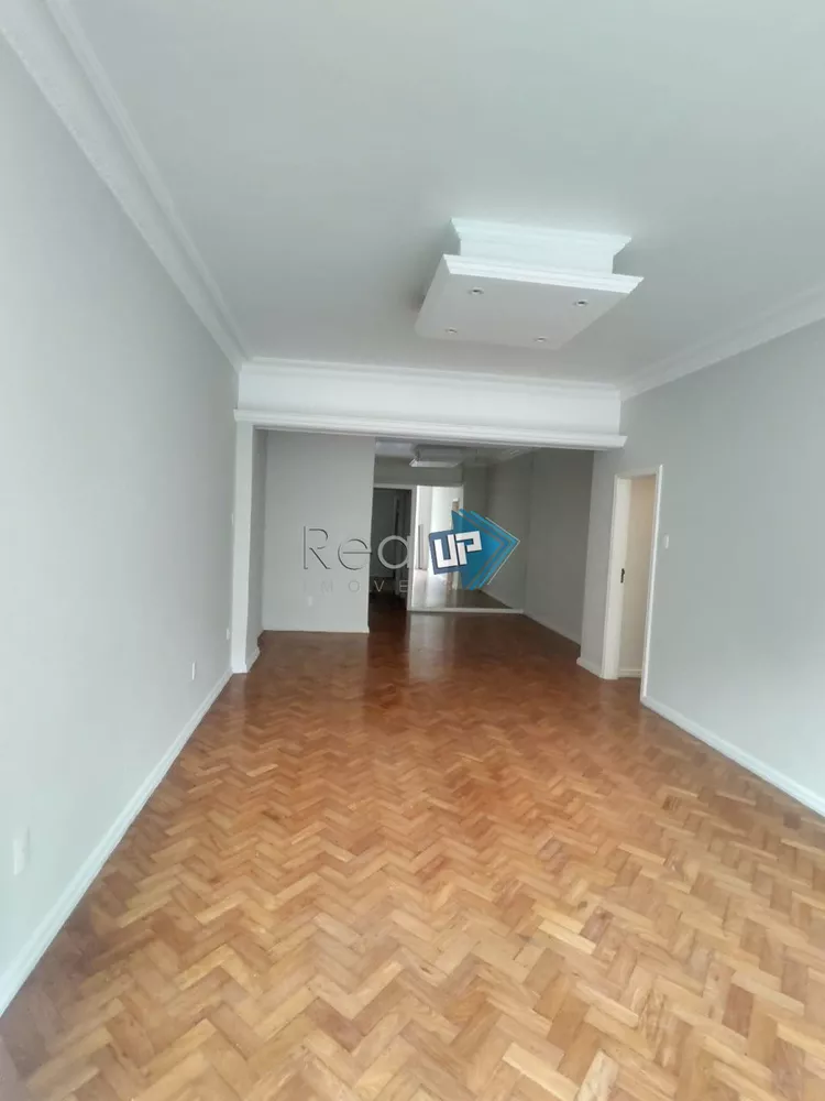 Apartamento à venda com 4 quartos, 174m² - Foto 2