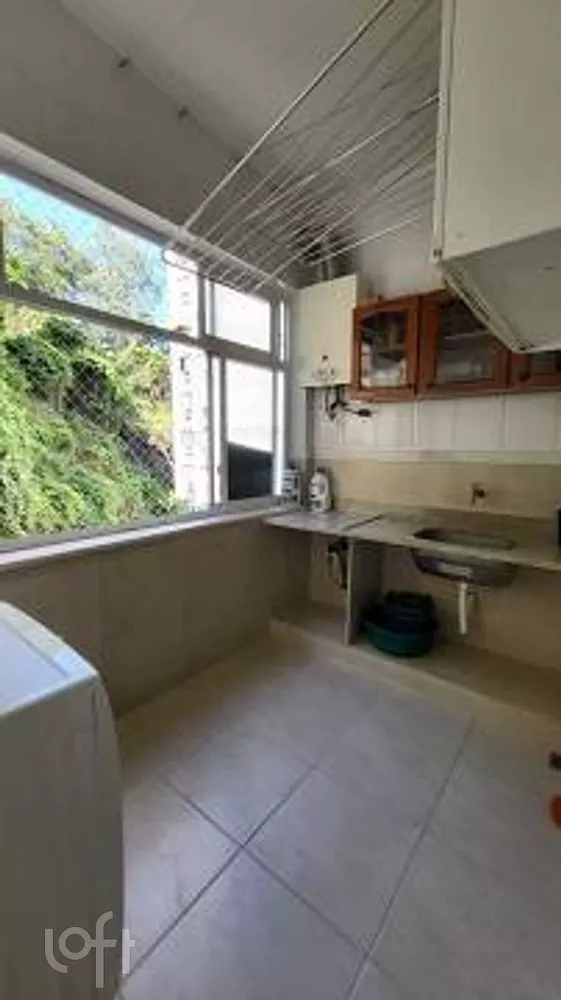 Apartamento à venda com 3 quartos, 264m² - Foto 4