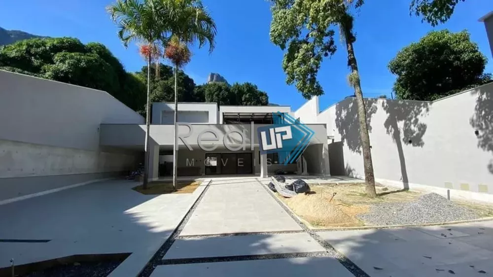 Casa, 4 quartos, 341 m² - Foto 1