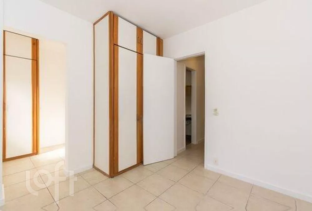 Apartamento à venda com 2 quartos, 86m² - Foto 5