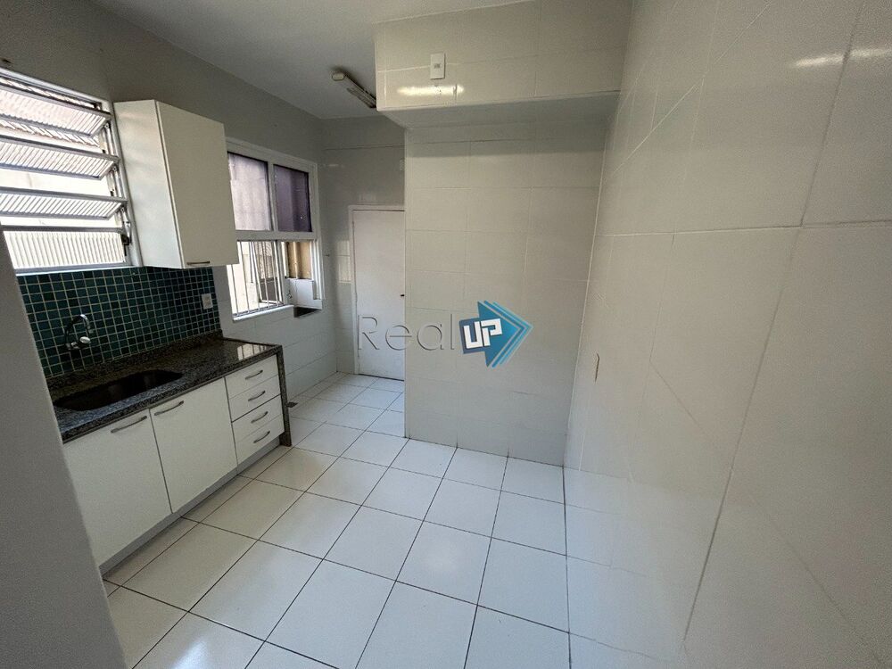 Apartamento à venda com 3 quartos, 109m² - Foto 4