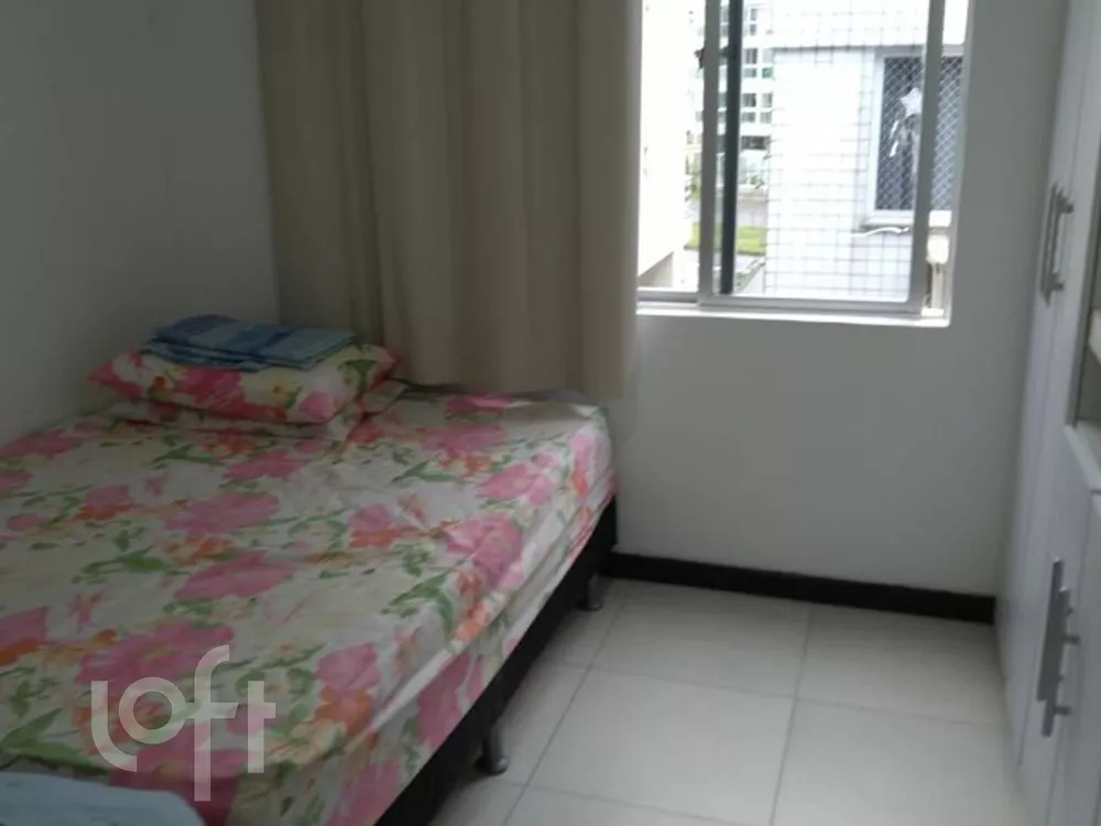 Apartamento à venda com 3 quartos, 83m² - Foto 4