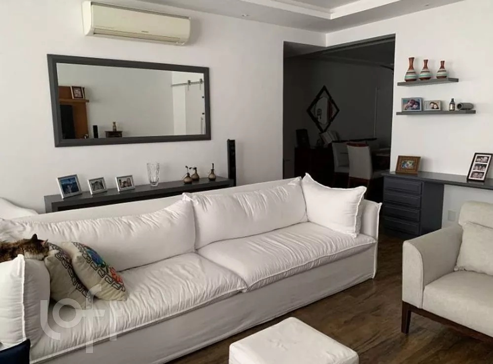 Apartamento à venda com 3 quartos, 125m² - Foto 4