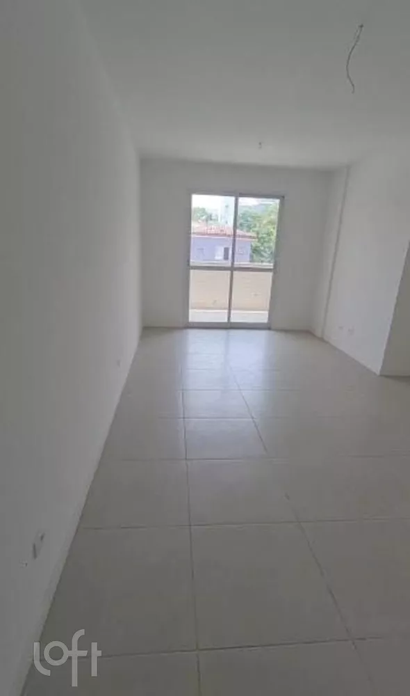 Apartamento à venda com 3 quartos, 87m² - Foto 3