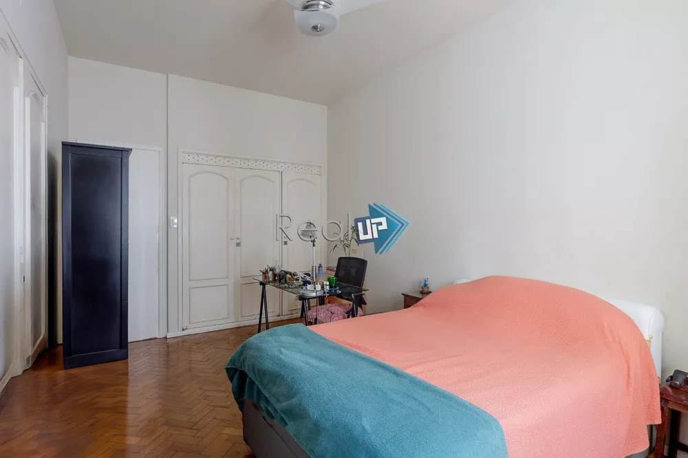 Apartamento à venda com 3 quartos, 150m² - Foto 11