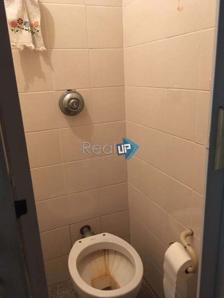 Apartamento à venda com 2 quartos, 100m² - Foto 12