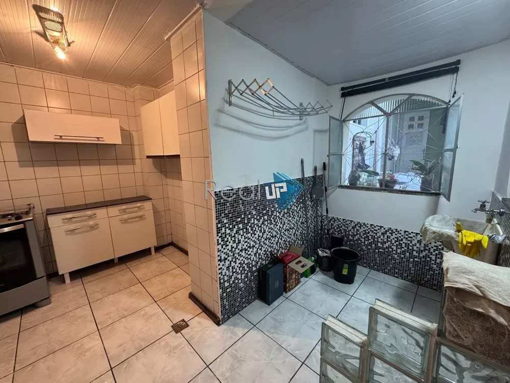 Casa, 8 quartos, 200 m² - Foto 21