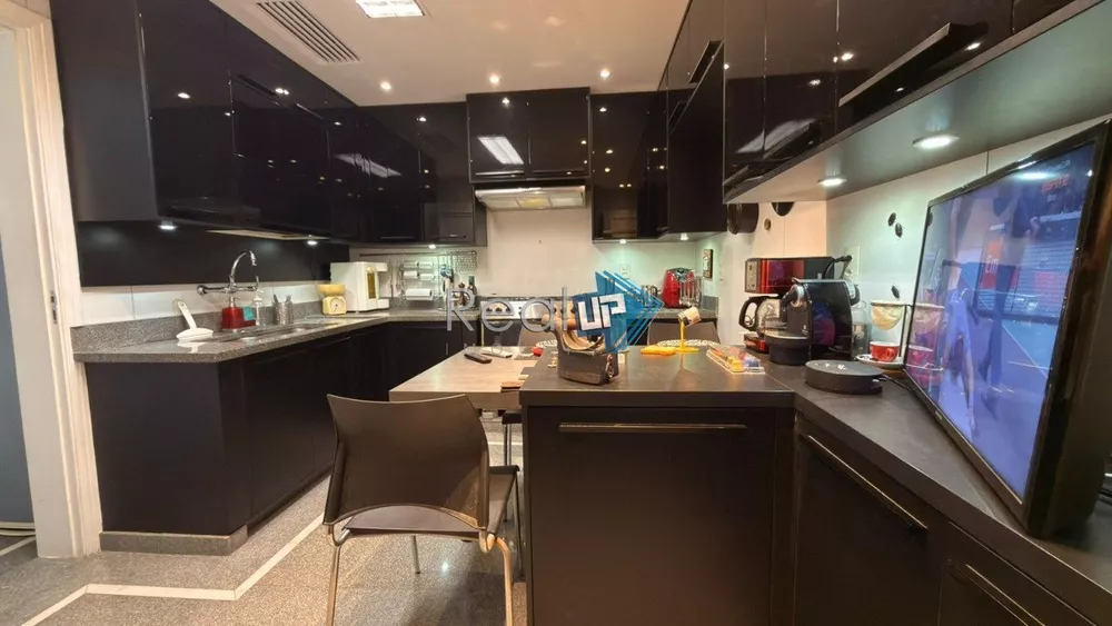Apartamento, 4 quartos, 340 m² - Foto 15