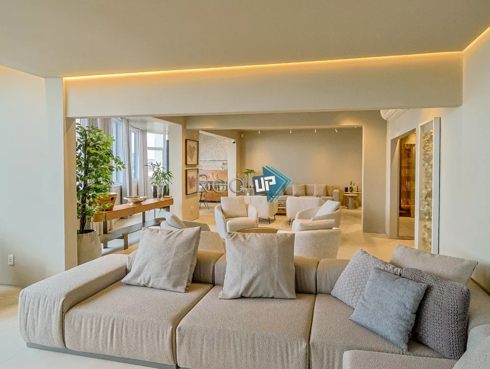 Apartamento, 3 quartos, 236 m² - Foto 10