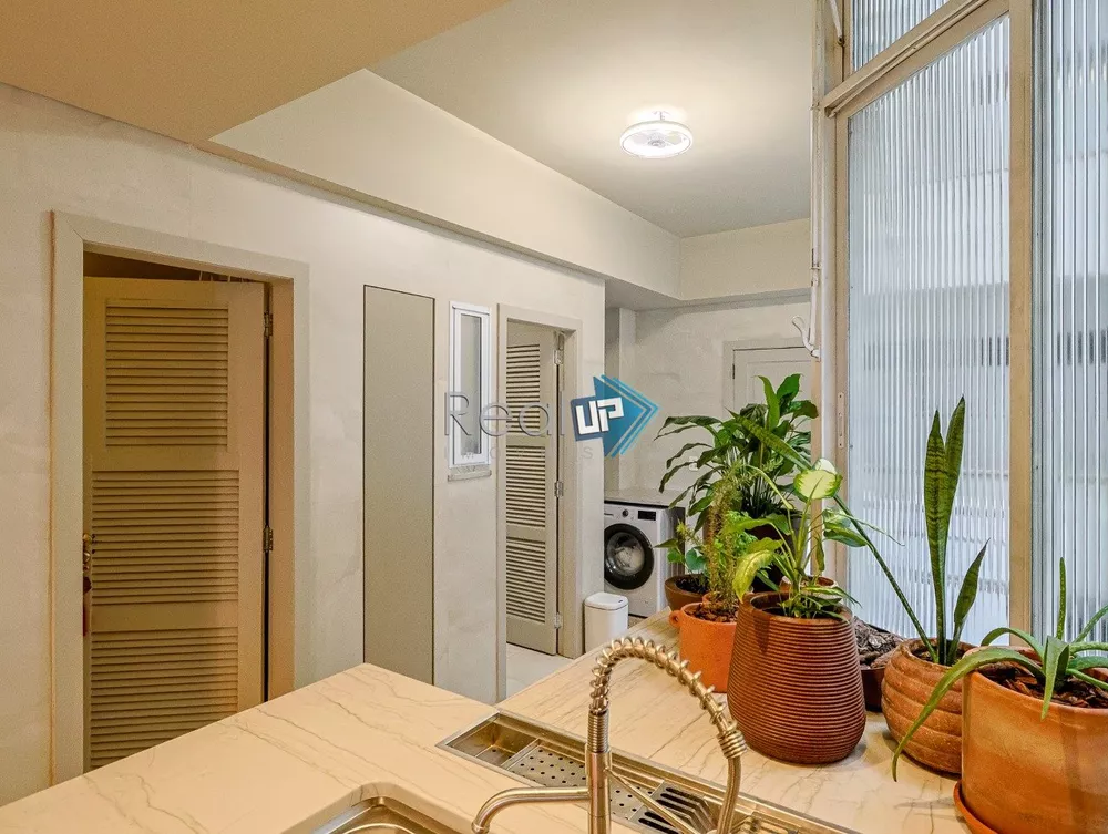 Apartamento, 3 quartos, 236 m² - Foto 8