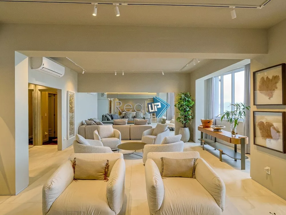 Apartamento, 3 quartos, 236 m² - Foto 4