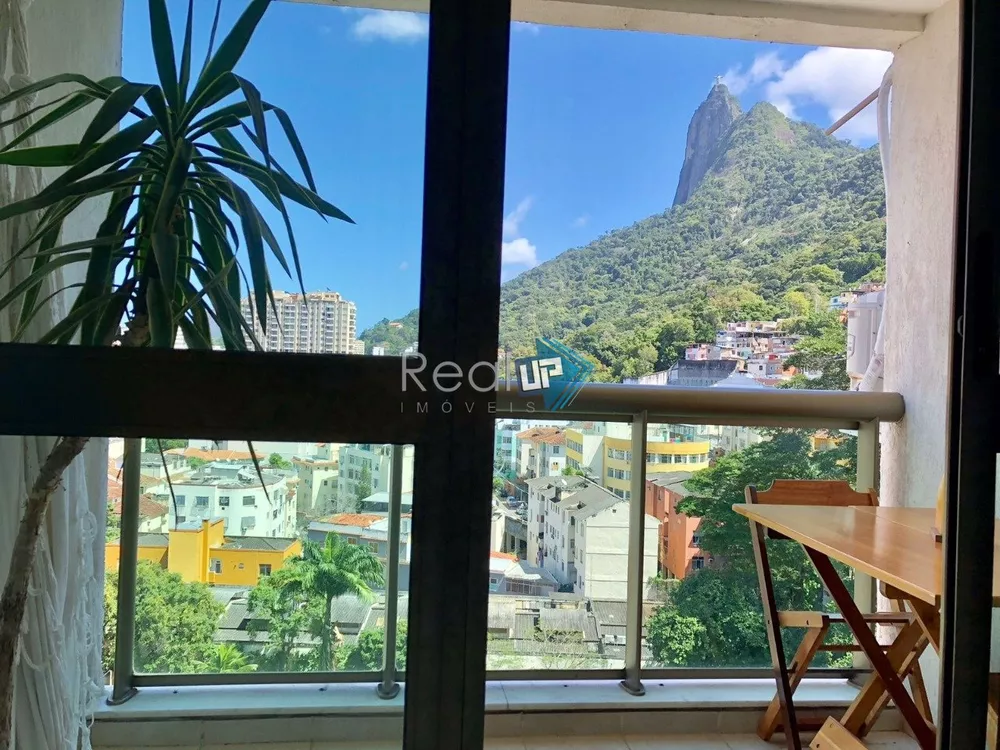 Apartamento à venda com 2 quartos, 66m² - Foto 1