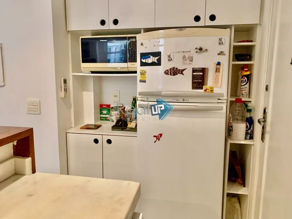 Apartamento para alugar com 2 quartos, 60m² - Foto 11