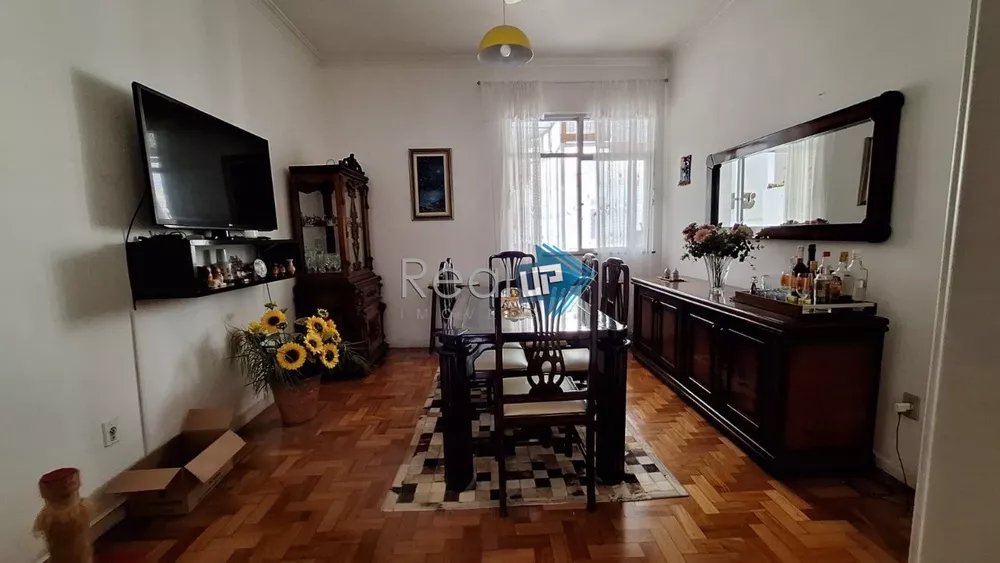 Apartamento à venda com 3 quartos, 125m² - Foto 3