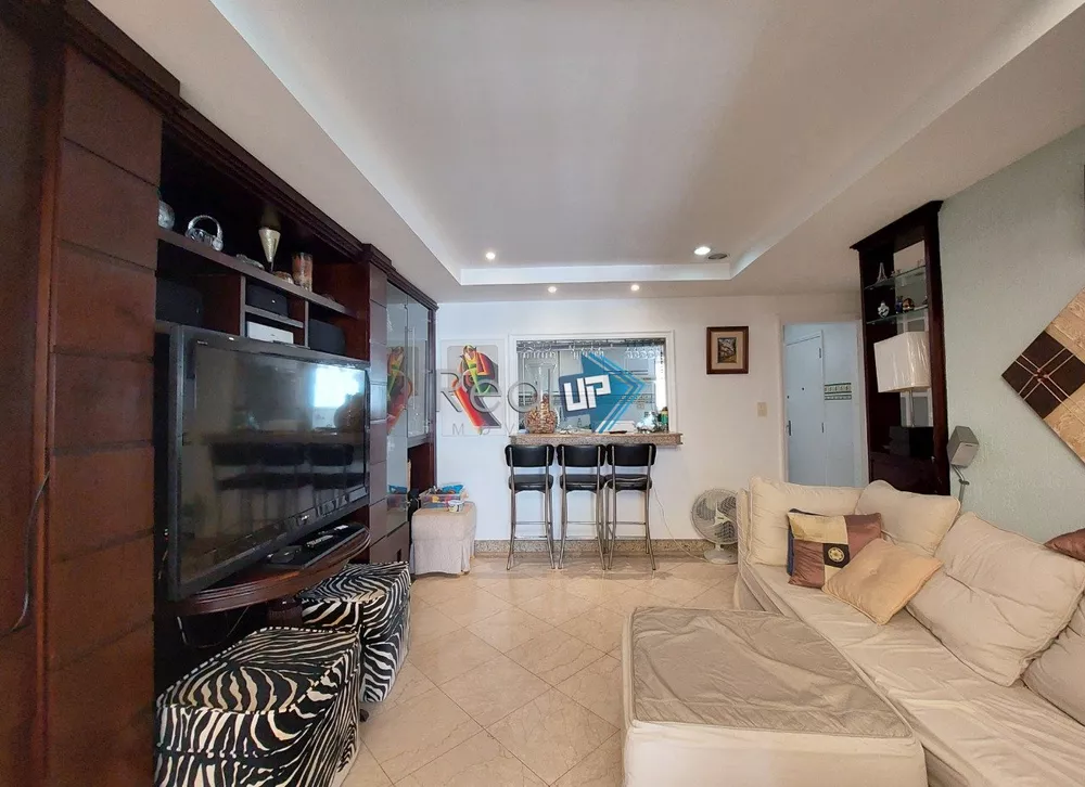 Cobertura, 4 quartos, 338 m² - Foto 36