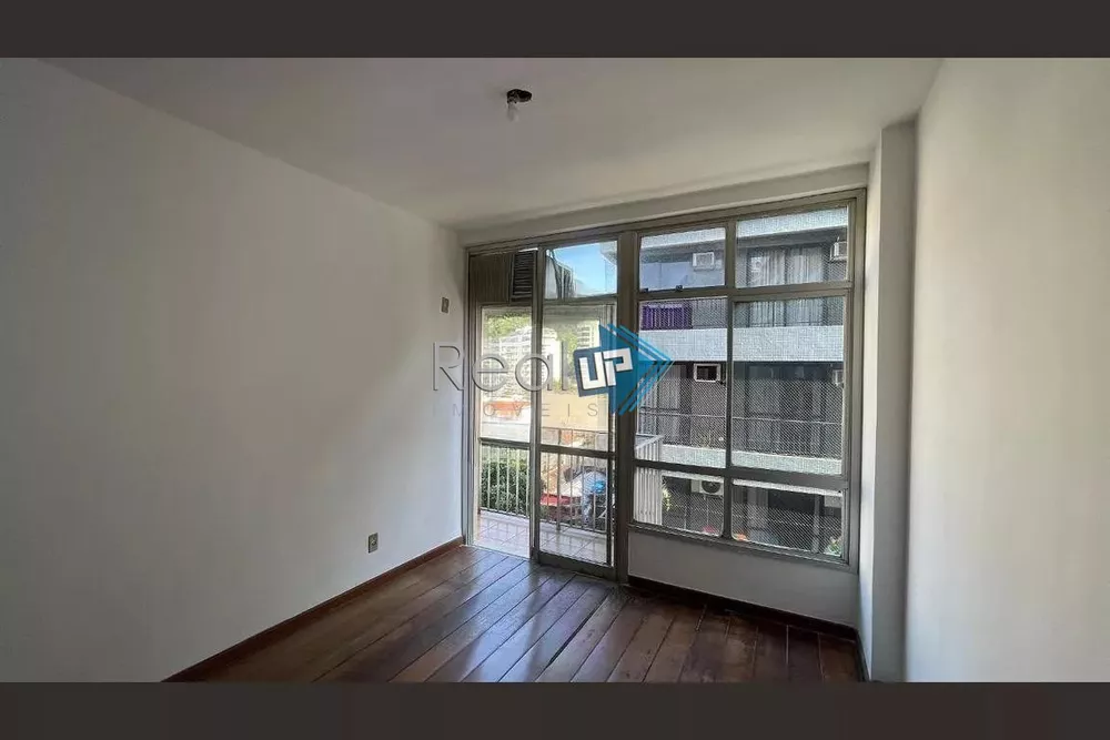 Apartamento à venda com 3 quartos, 129m² - Foto 7