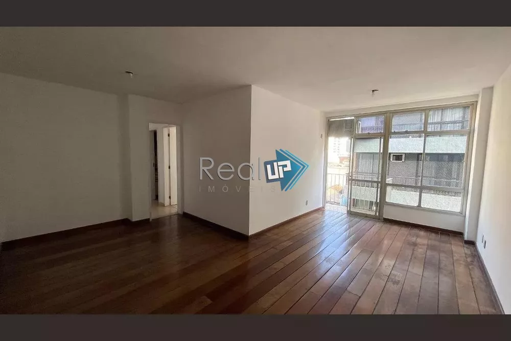 Apartamento à venda com 3 quartos, 129m² - Foto 1