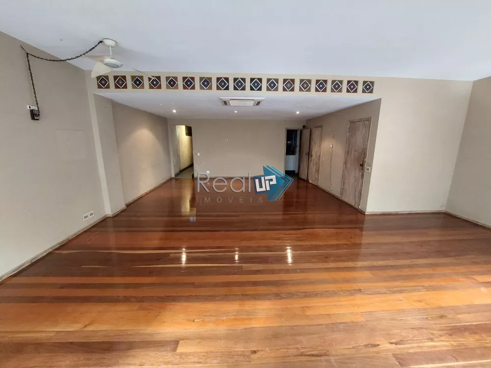 Apartamento à venda com 4 quartos, 170m² - Foto 1