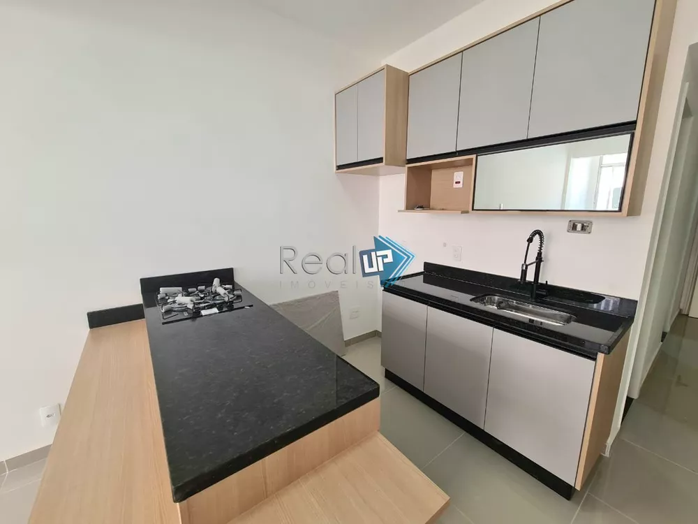 Apartamento à venda com 1 quarto, 37m² - Foto 2