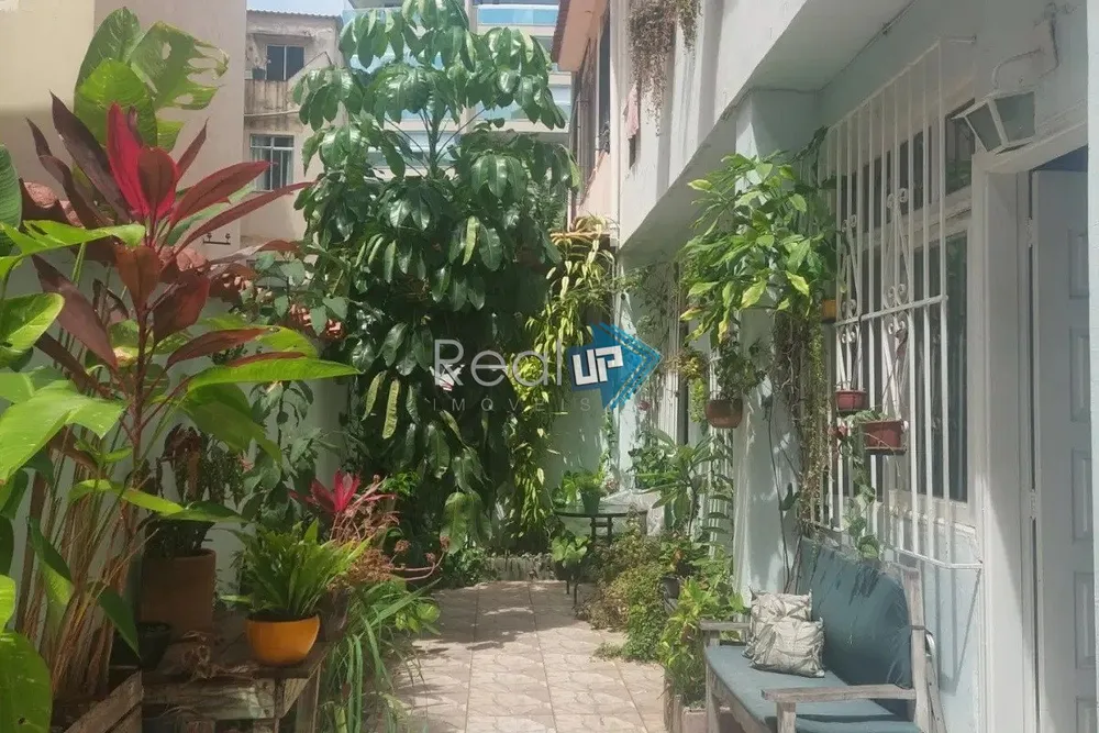 Casa, 6 quartos, 172 m² - Foto 2