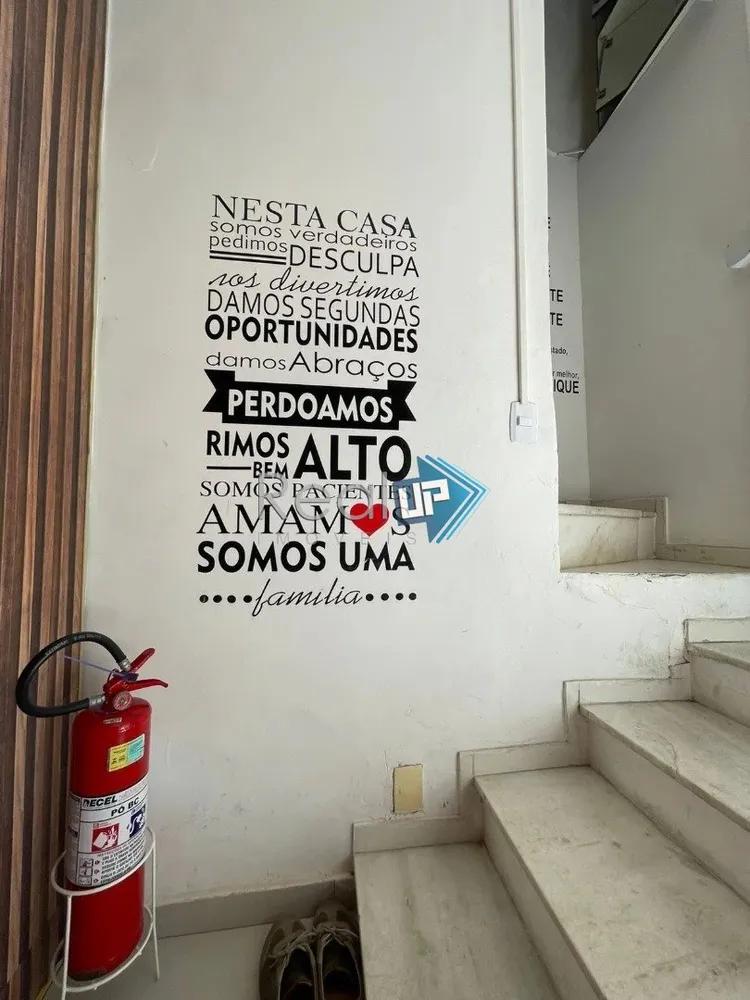 Casa, 6 quartos, 172 m² - Foto 17