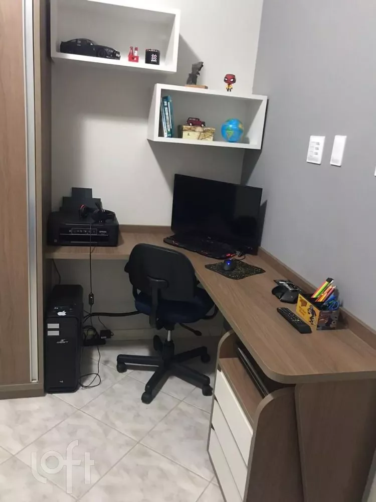 Apartamento à venda com 2 quartos, 72m² - Foto 4