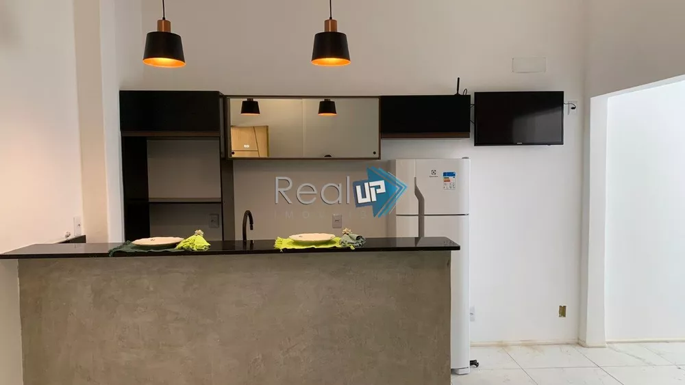Apartamento, 1 quarto, 32 m² - Foto 2