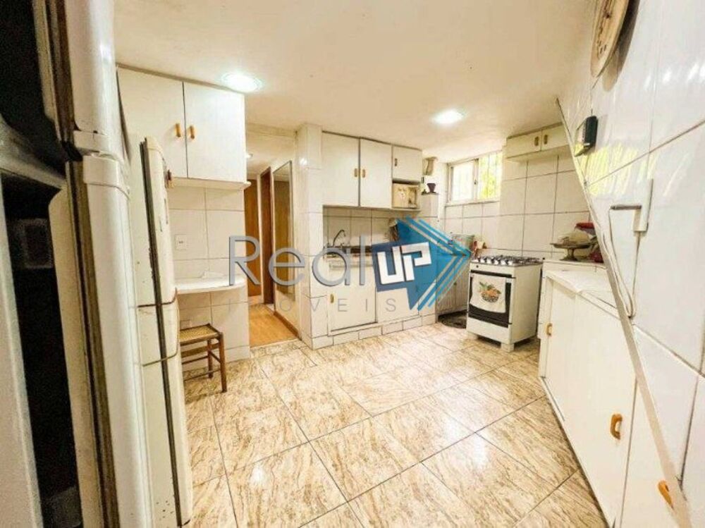 Casa, 7 quartos, 256 m² - Foto 10