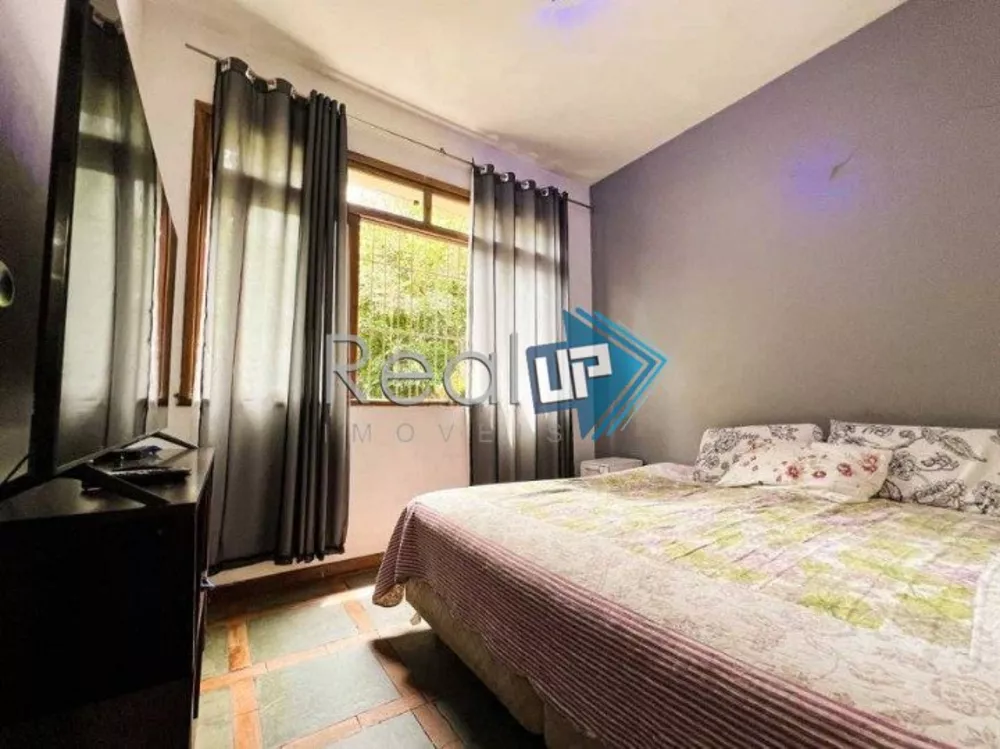 Casa, 7 quartos, 256 m² - Foto 13