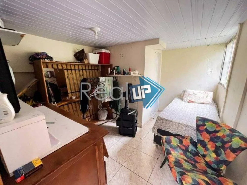 Casa, 7 quartos, 256 m² - Foto 2