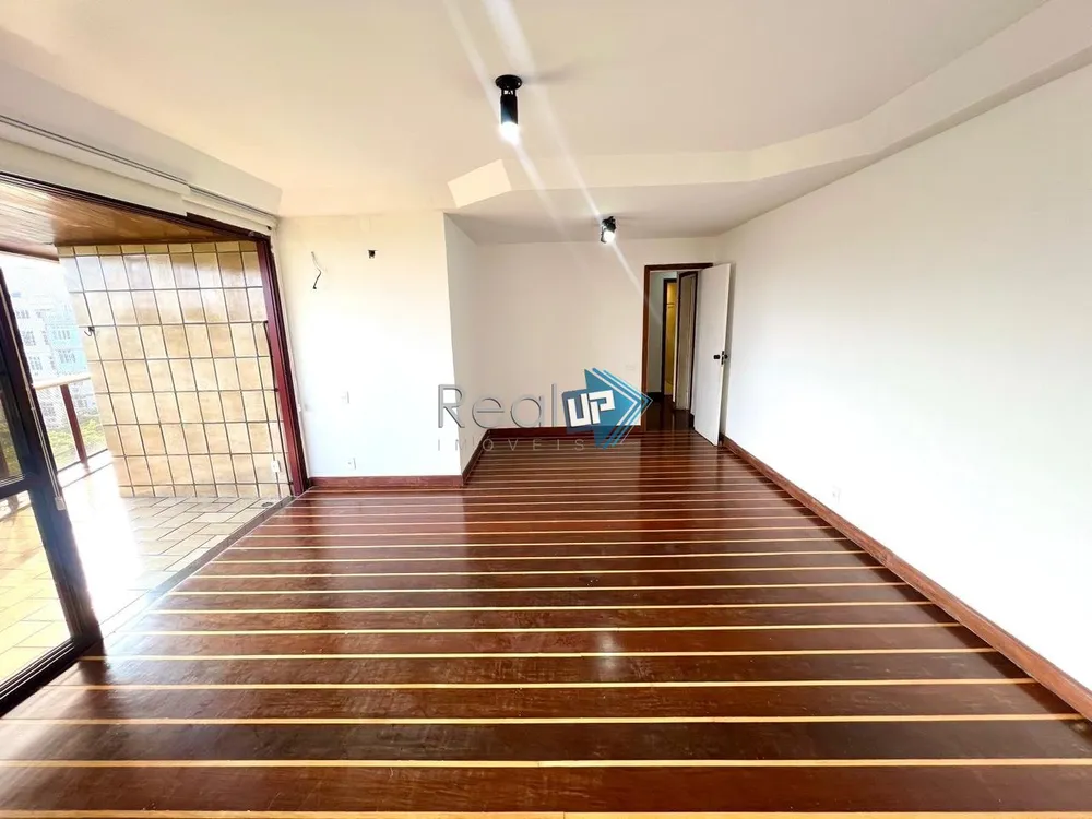 Apartamento, 3 quartos, 135 m² - Foto 3