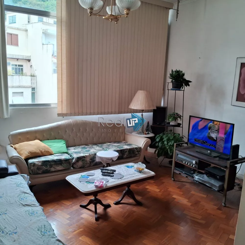 Apartamento à venda com 3 quartos, 95m² - Foto 2