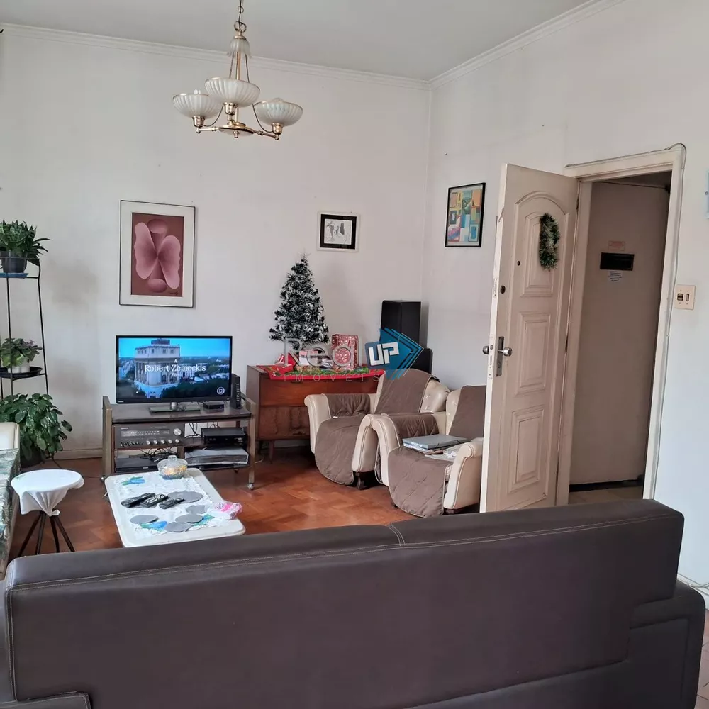 Apartamento à venda com 3 quartos, 95m² - Foto 1