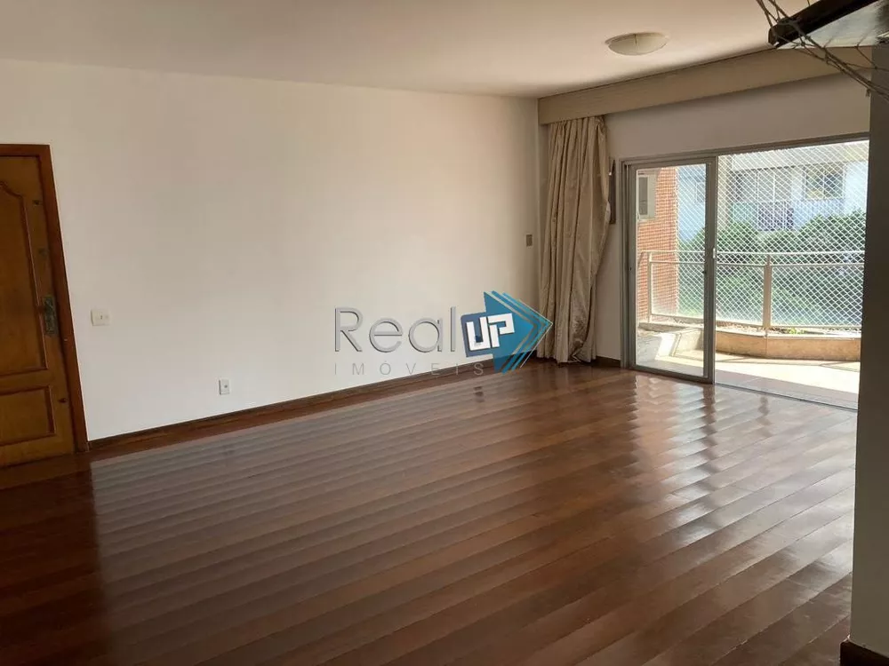 Cobertura à venda com 3 quartos, 246m² - Foto 2