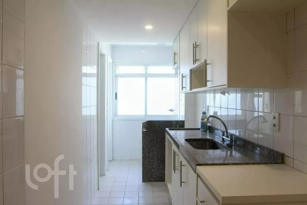 Apartamento à venda com 4 quartos, 155m² - Foto 4