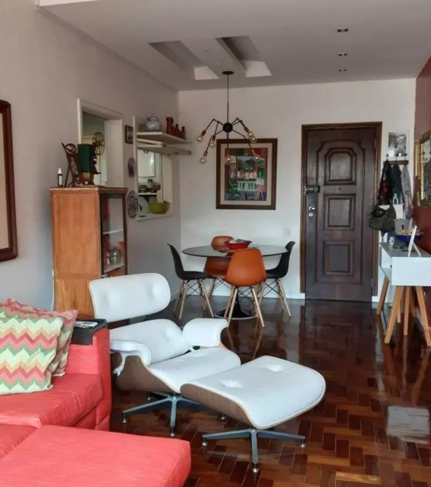 Apartamento à venda com 3 quartos, 90m² - Foto 1