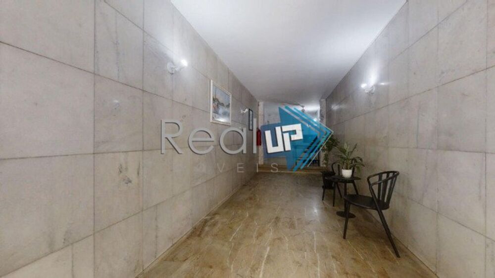 Apartamento à venda com 2 quartos, 64m² - Foto 12