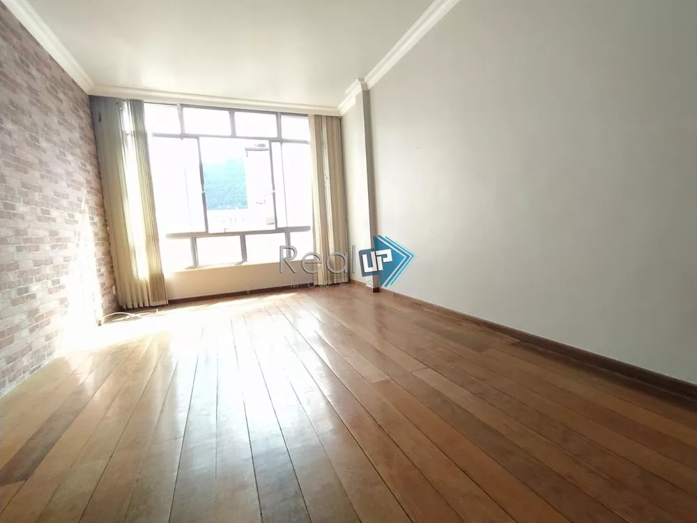 Apartamento à venda com 3 quartos, 110m² - Foto 3