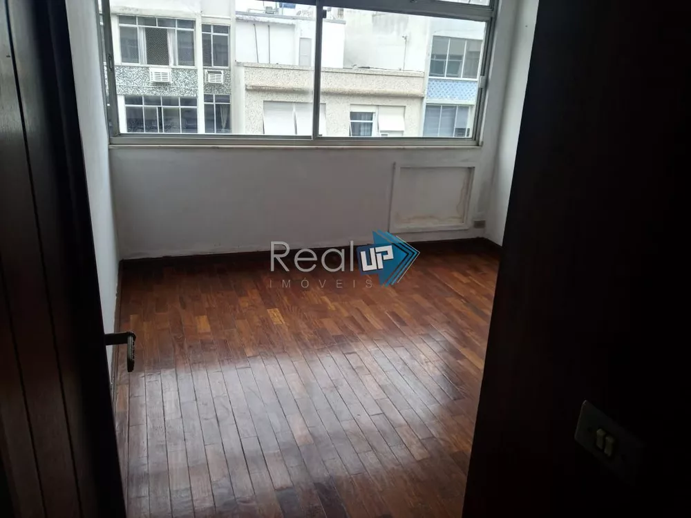 Apartamento à venda com 3 quartos, 110m² - Foto 9