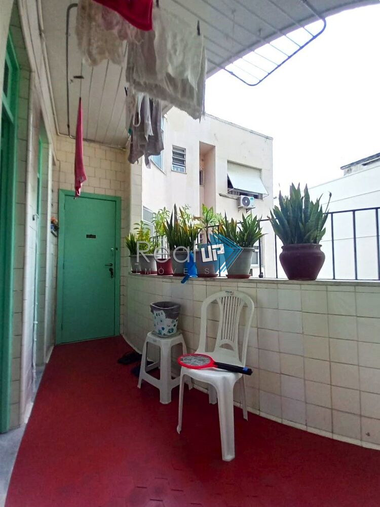 Apartamento, 3 quartos, 220 m² - Foto 1