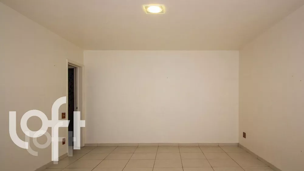 Apartamento à venda com 3 quartos, 102m² - Foto 1